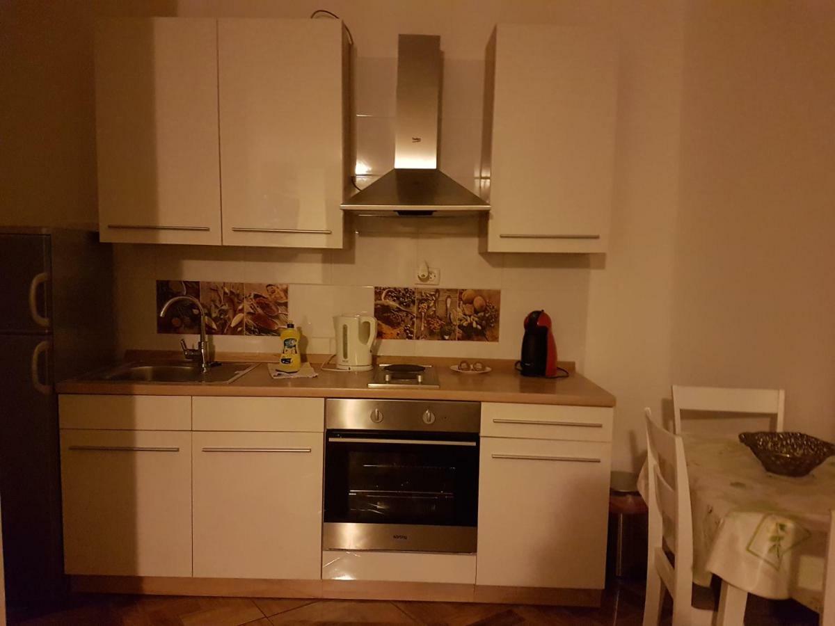 Studio Apartman Via Šibenik Exterior foto